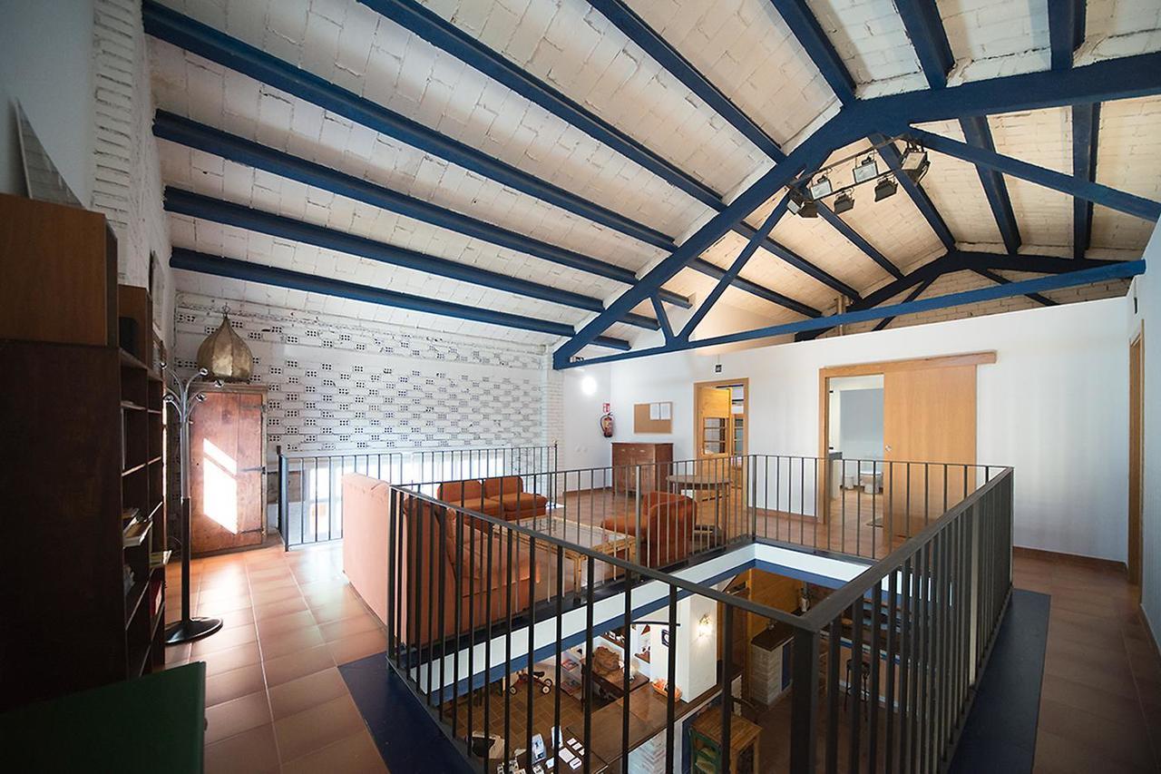 Crux Albergue Adahuesca Luaran gambar